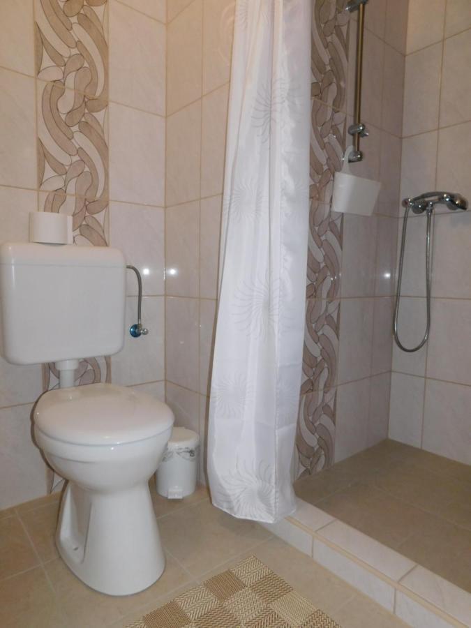 Wesselenyi Apartmanhaz Hajduszoboszlo Exterior photo