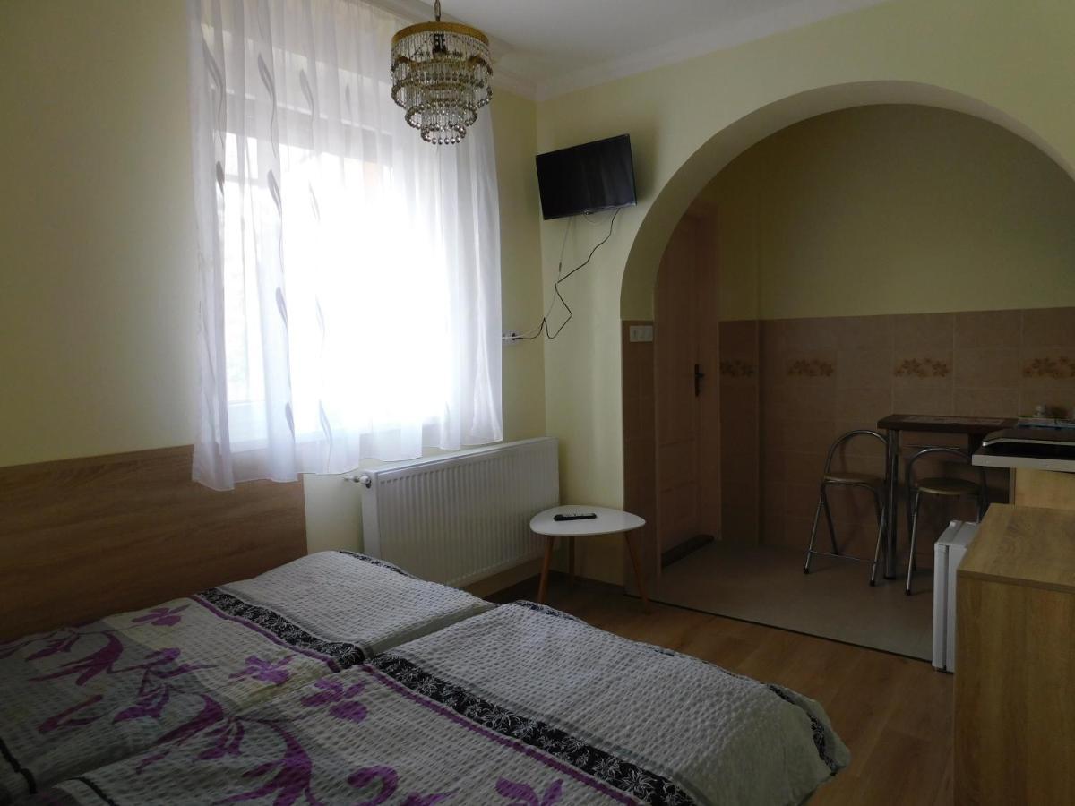 Wesselenyi Apartmanhaz Hajduszoboszlo Exterior photo
