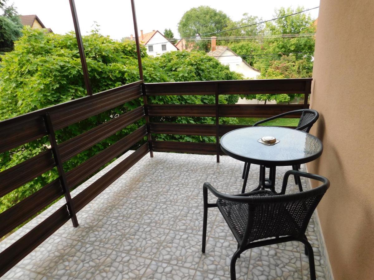 Wesselenyi Apartmanhaz Hajduszoboszlo Exterior photo